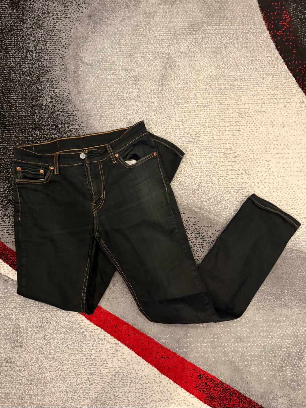 Dark Denim men’s Jeans with Contrast Stitching